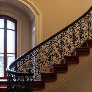Rampe d'escalier en fer forgé artisanal Miette d'Or